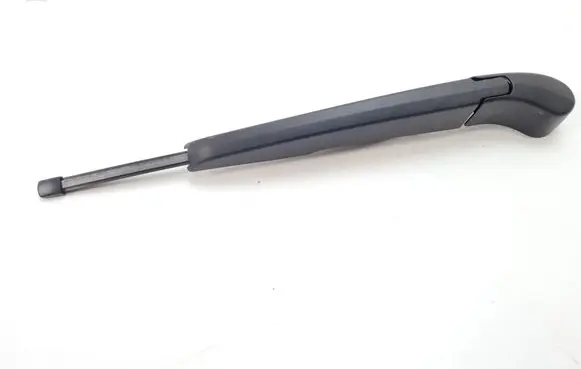 BMW 2 F46 Rear wiper blade arm 7366061