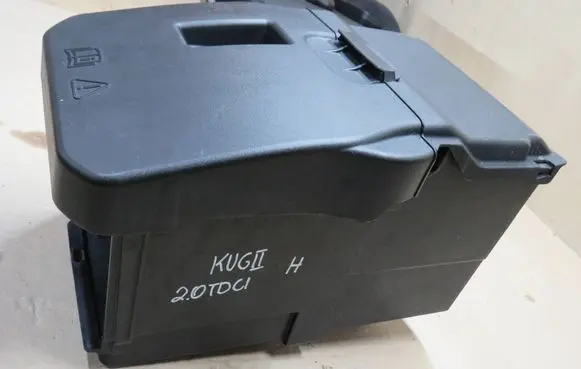 Ford Kuga II Battery box tray 