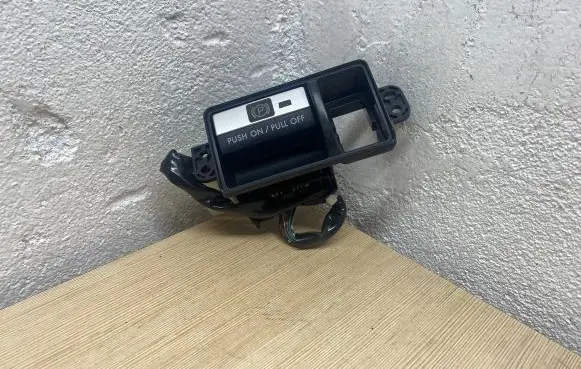 Subaru Outback Hand parking brake switch 15C404 4043Y9D