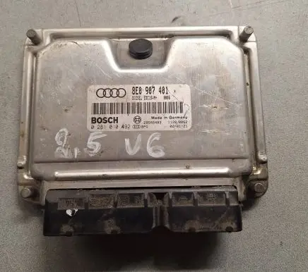 Audi A4 S4 B6 8E 8H Engine control unit/module 8E09074019 28SA5483 0281010492