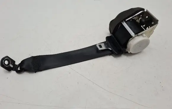 Ford Focus Rear seatbelt 33035173 BM51611B68BA