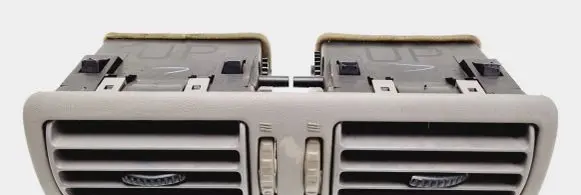 Mazda Xedos 9 Dash center air vent grill