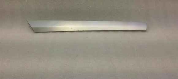 Mercedes-Benz ML W164 Front door trim bar A1647200422