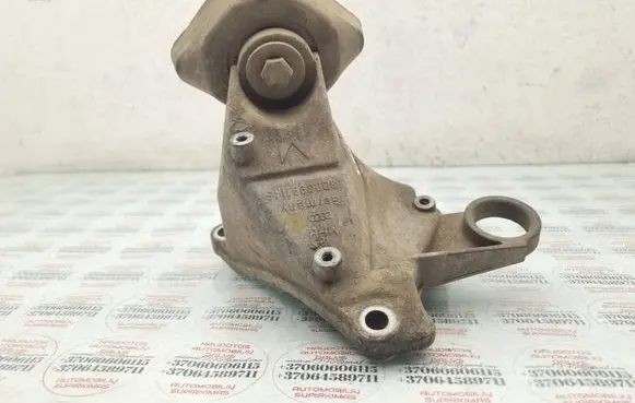 Skoda Superb B5 (3U) Gearbox mounting bracket 8D0399114S