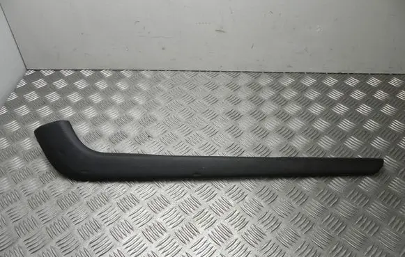 Roof trim bar molding cover