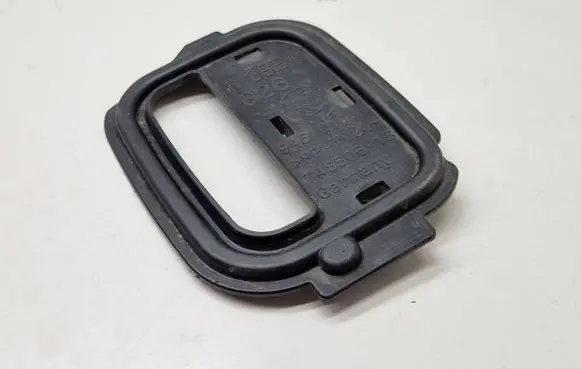 BMW i4 Other engine bay part 9451014