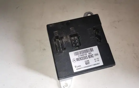 Mercedes-Benz E W211 Other control units/modules 2115452132