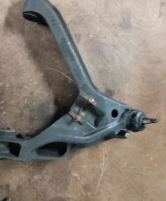 Dodge Durango I Front lower control arm/wishbone 52038675