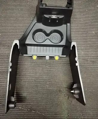 Renault Twingo III Center console 681044476R