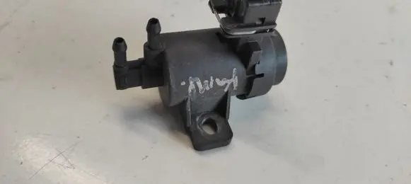 Renault Scenic I Turbo solenoid valve 770113071