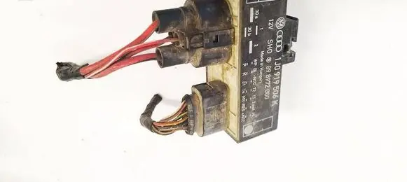 Volkswagen Golf IV Coolant fan relay 1J0919506K