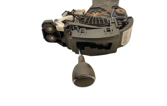 Chrysler Town & Country V Gear shifter/selector AA1008M300