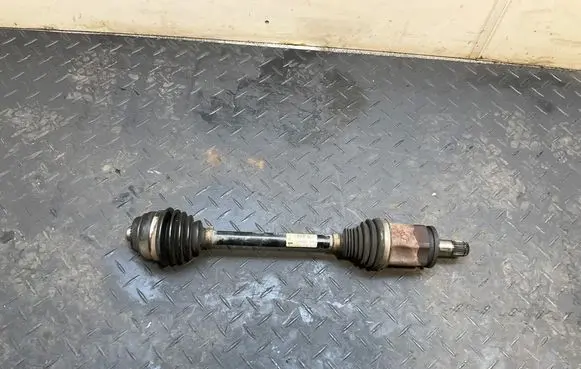 BMW X3 F25 Front driveshaft 7598027