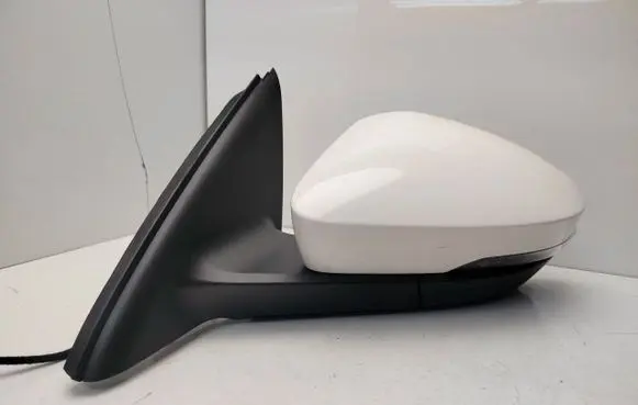 Skoda Octavia Mk3 (5E) Front door electric wing mirror