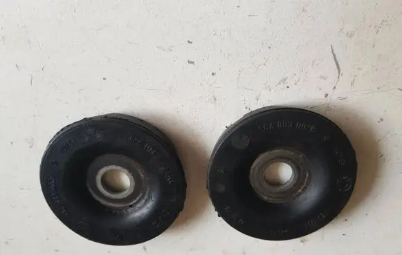 Opel Movano B Coil spring mount 8200688789
