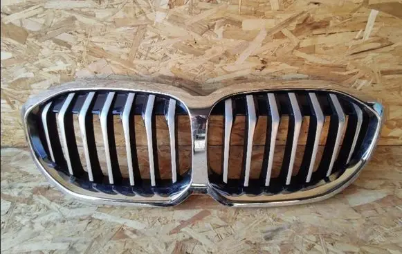 BMW 1 F40 Front grill 5A39366