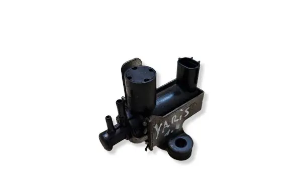 Toyota Yaris Turbo solenoid valve 2581933030