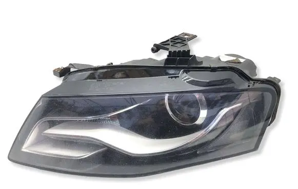Audi A4 S4 B8 8K Headlight/headlamp 8K0941003C 0301240271 LE07A664