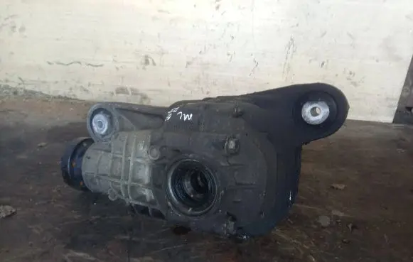 Mercedes-Benz ML W164 Front differential 4460310030
