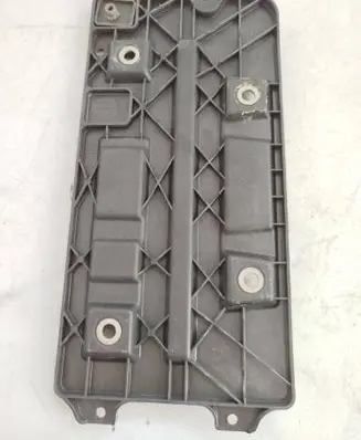 Battery tray