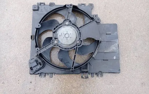 Nissan Note (E11) Electric radiator cooling fan 1831443000