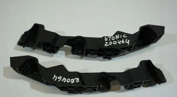 KIA Stonic Front bumper mounting bracket 