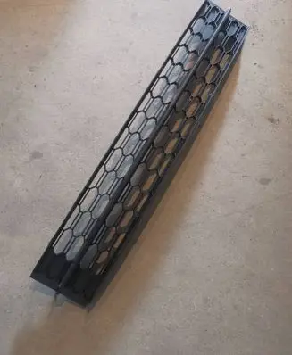 Skoda Octavia Mk3 (5E) Front bumper lower grill 5E0853677J