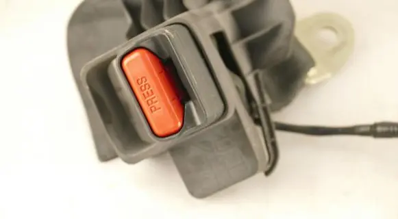 Toyota Camry Rear seatbelt buckle