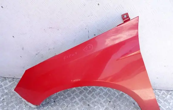 Ford Focus Fender