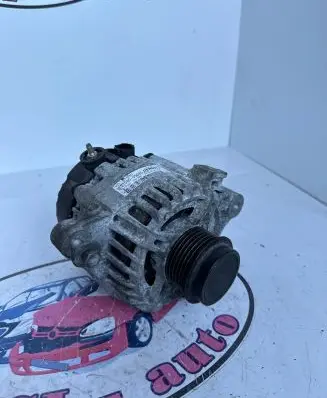 Toyota Auris 150 Generator/alternator 270600T080