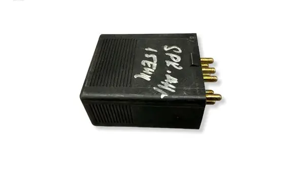 Mercedes-Benz Sprinter W901 W902 W903 W904 Other relay 0135454832 898690000