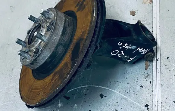 Ford Focus ST Front wheel bearing hub 