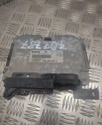 Audi A3 S3 8L Engine control unit/module 038906018A 0281001409 0281001410