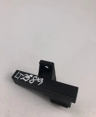 Audi A4 S4 B8 8K Keyless system antenna 8K0907247