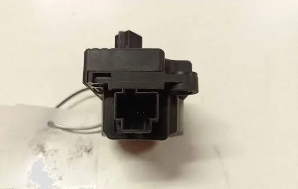 Peugeot 407 Air flap motor/actuator 4PUH19E616AB