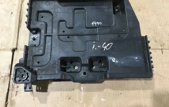 Hyundai i40 Battery tray 371503Z000
