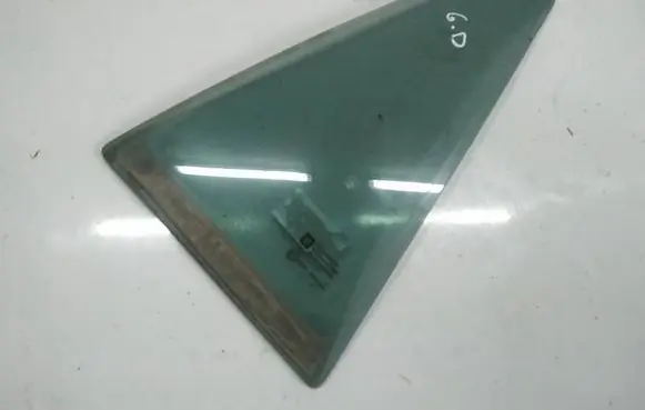 Opel Astra H Rear vent window glass AS3