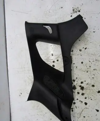 Jeep Cherokee (C) pillar trim 1UD05DX9AF