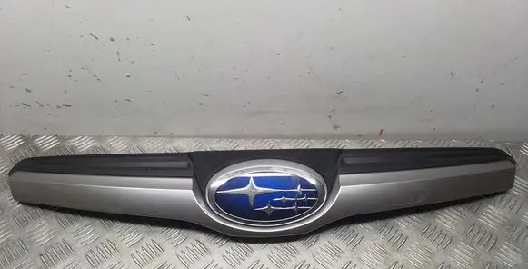 Subaru Forester SJ Front bumper upper radiator grill 91122SG020