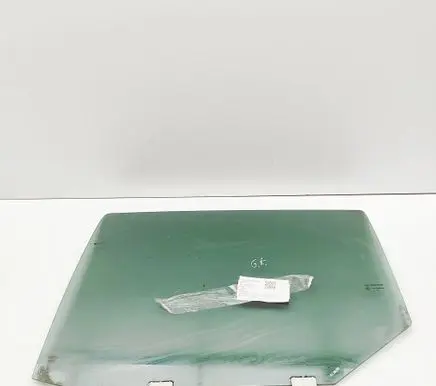 Mitsubishi L200 Rear door window glass 5736A553 43R009649