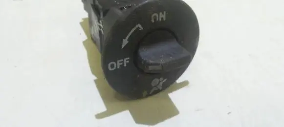 Renault Megane II Passenger airbag on/off switch 8200169589c