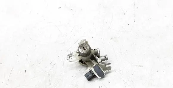 Audi A6 S6 C6 4F Tailgate exterior lock 8E0827573A