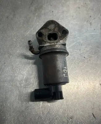 Volkswagen Polo EGR valve 036131503R
