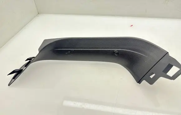 Volkswagen Golf VIII Tailgate/trunk side cover trim 5H6867704