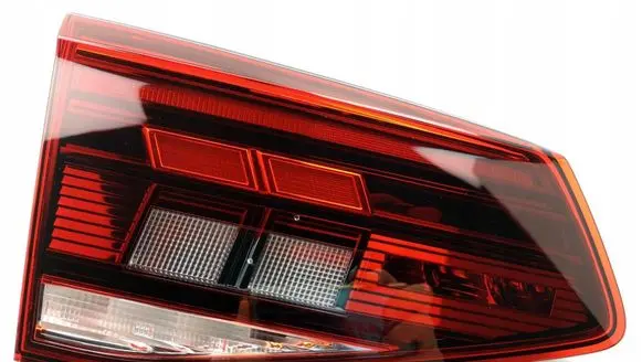 Volkswagen PASSAT B8 Rear/tail lights 3G9945093K