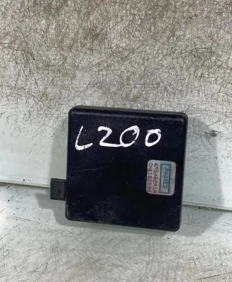 Mitsubishi L200 Alarm control unit/module 4m5462a1a