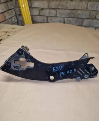 Mercedes-Benz E W211 Side radiator support slam panel 