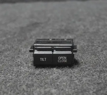 Lexus CT 200H Other switches/knobs/shifts 15C661