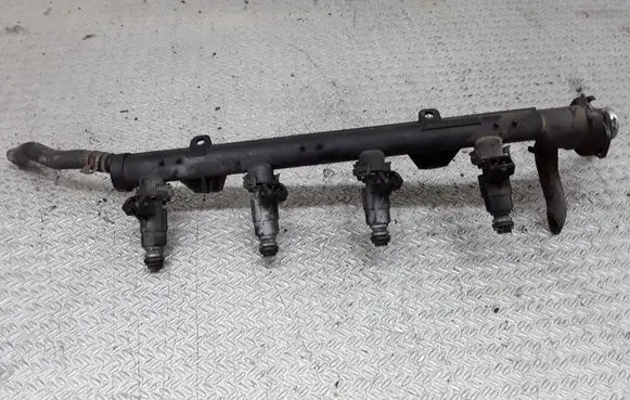 Volkswagen Polo III 6N 6N2 6NF Fuel main line pipe 0280155731 030133319L