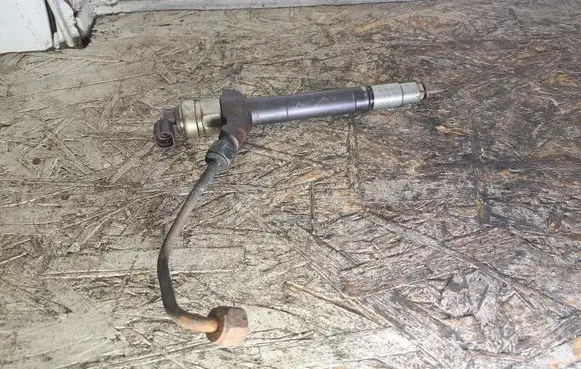 Ford Transit Fuel injector 6C1Q9K546BB 01J10401